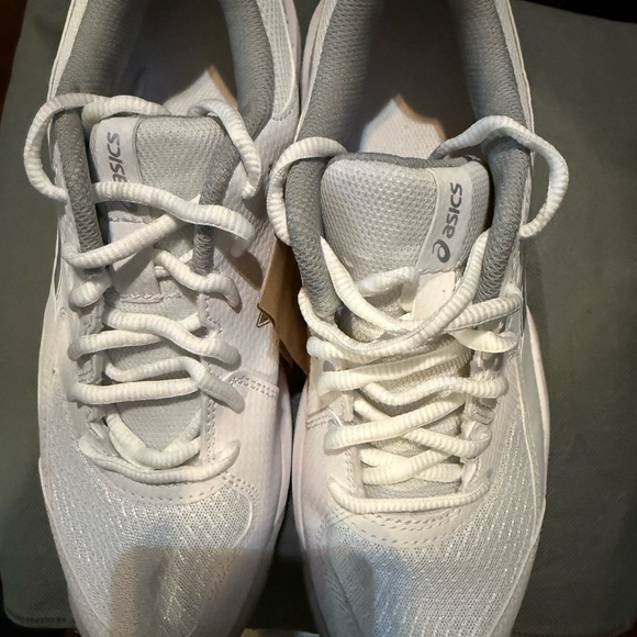 ASICS Women's Gel-Dedicate 8 Tennis Shoes white/silver, size 9.5 - Picture 5 of 8